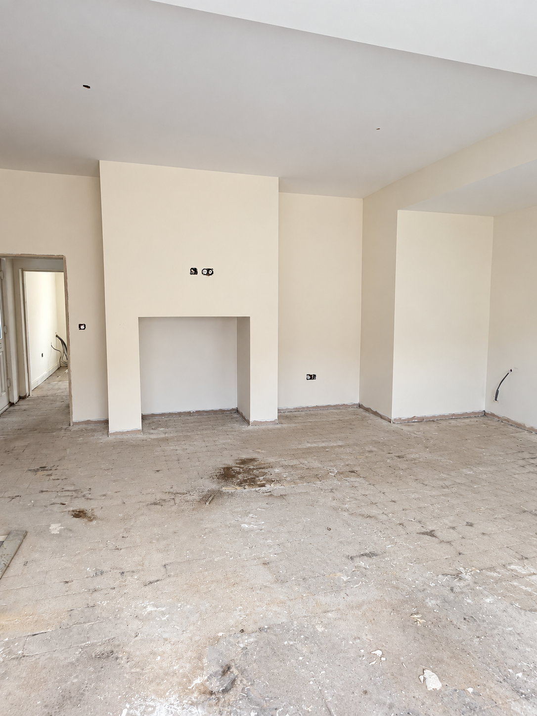 End Of Terrace House for sale in Oswestry, Period Townhouse - The Berwyn, Salop Road, Oswestry