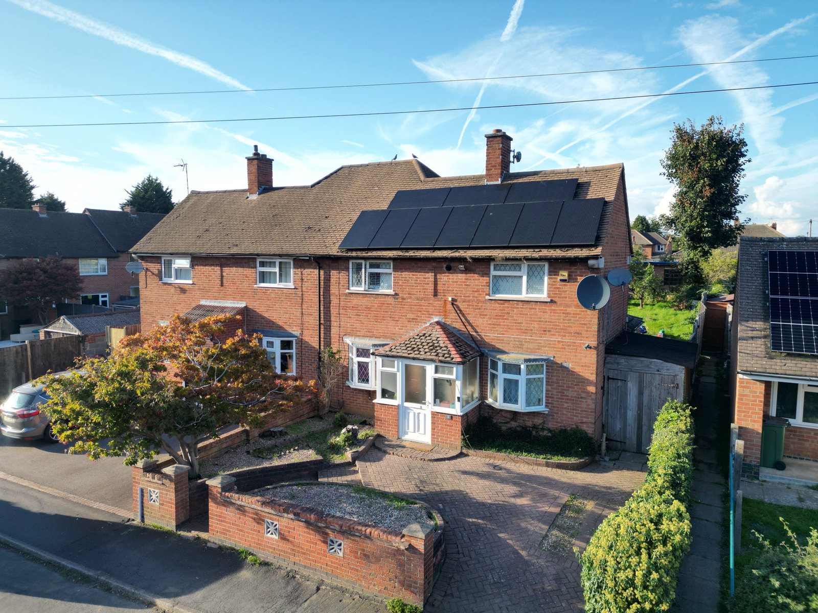 Semi Detached House for sale in Leicester, Bruins Walk, Oadby, 1053 m²