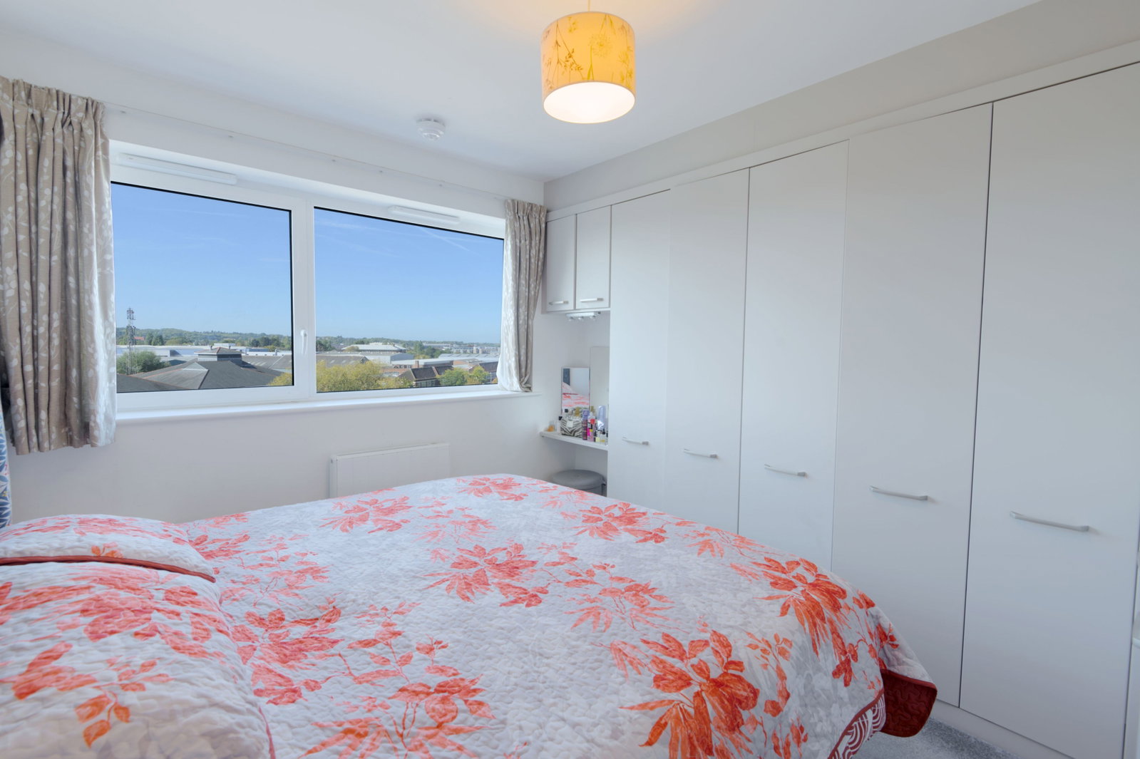 Flat for sale in Borehamwood, Elstree Way, Borehamwood, WD6 1SD, 582 m²
