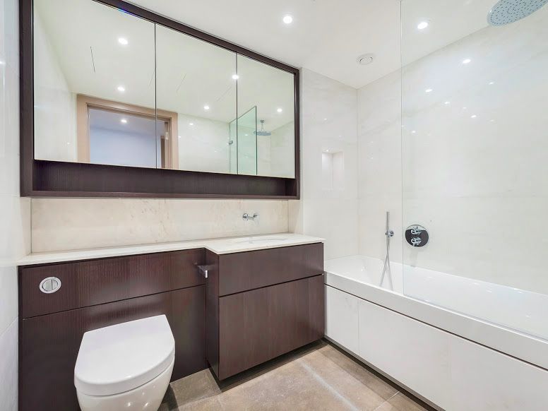 Flat for sale in London, Faulkner House, Fulham Reach, London W6, 516 m²