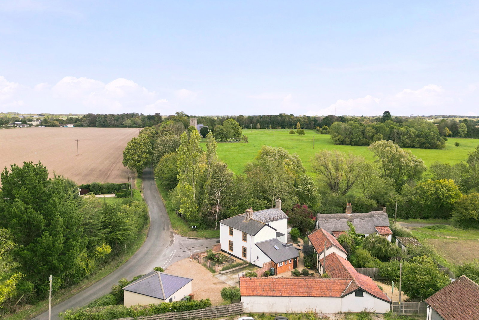 Detached House for sale in Attleborough, Bunwell Road,  Besthorpe NR17, 3336 m²