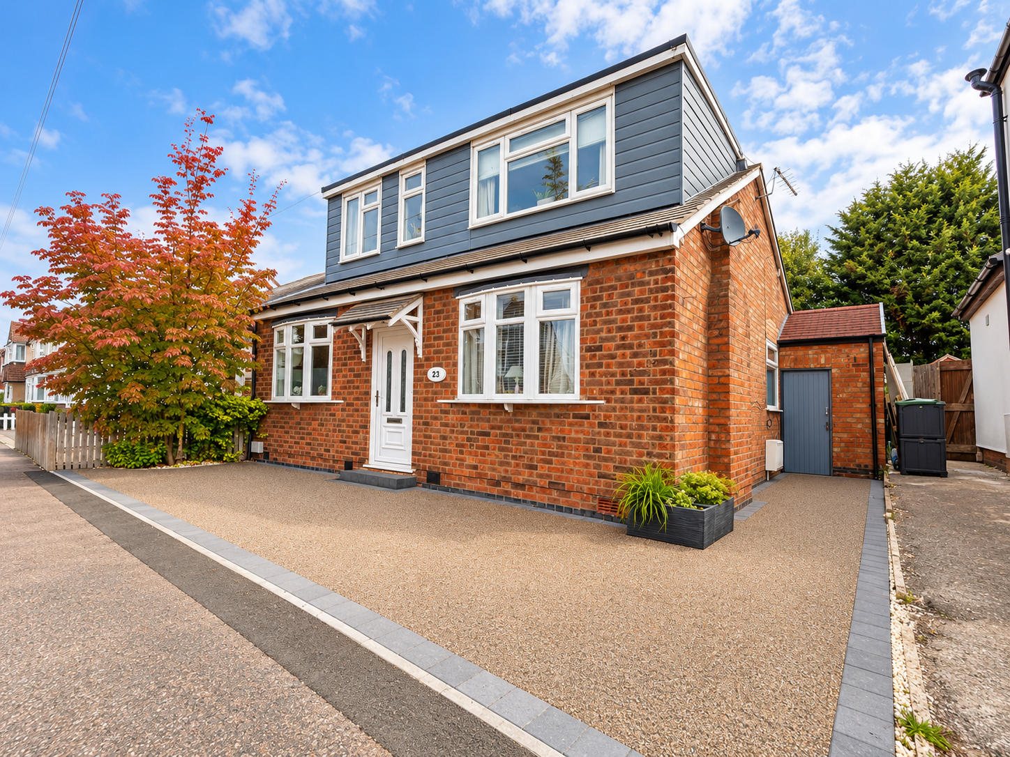 Semi Detached House for sale in Leicester, Central Avenue, Syston, Leicester, LE7 2EF