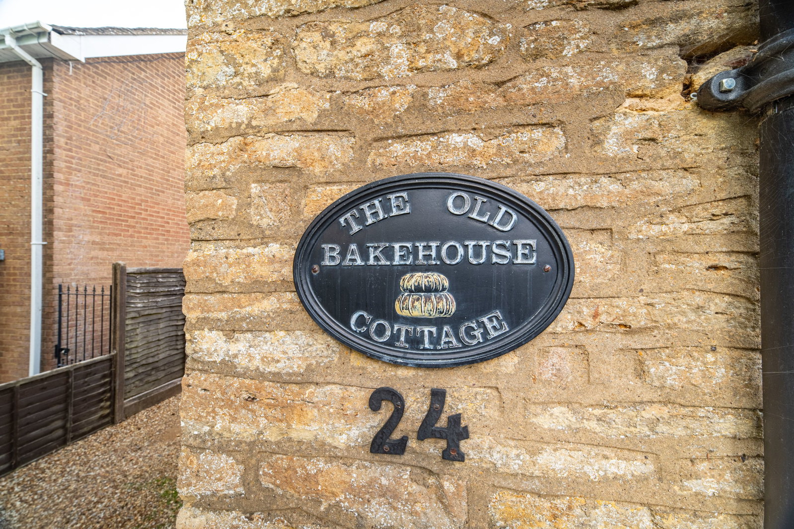 Cottage for sale in Northampton, Preston Deanery Road, Quinton, Northampton, NN7 2DZ