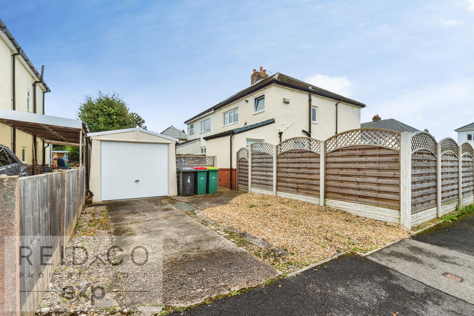 Semi Detached House for sale in Preston, Chestnut Drive, Fulwood, Preston, PR2 9UH, 1157 m²