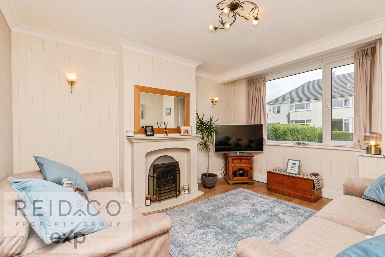 Semi Detached House for sale in Preston, Chestnut Drive, Fulwood, Preston, PR2 9UH, 1157 m²