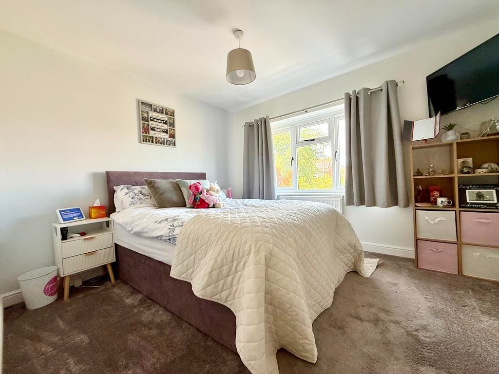 Terraced House for sale in Gloucester, Boundary Place, Staunton, GL19, 875 m²