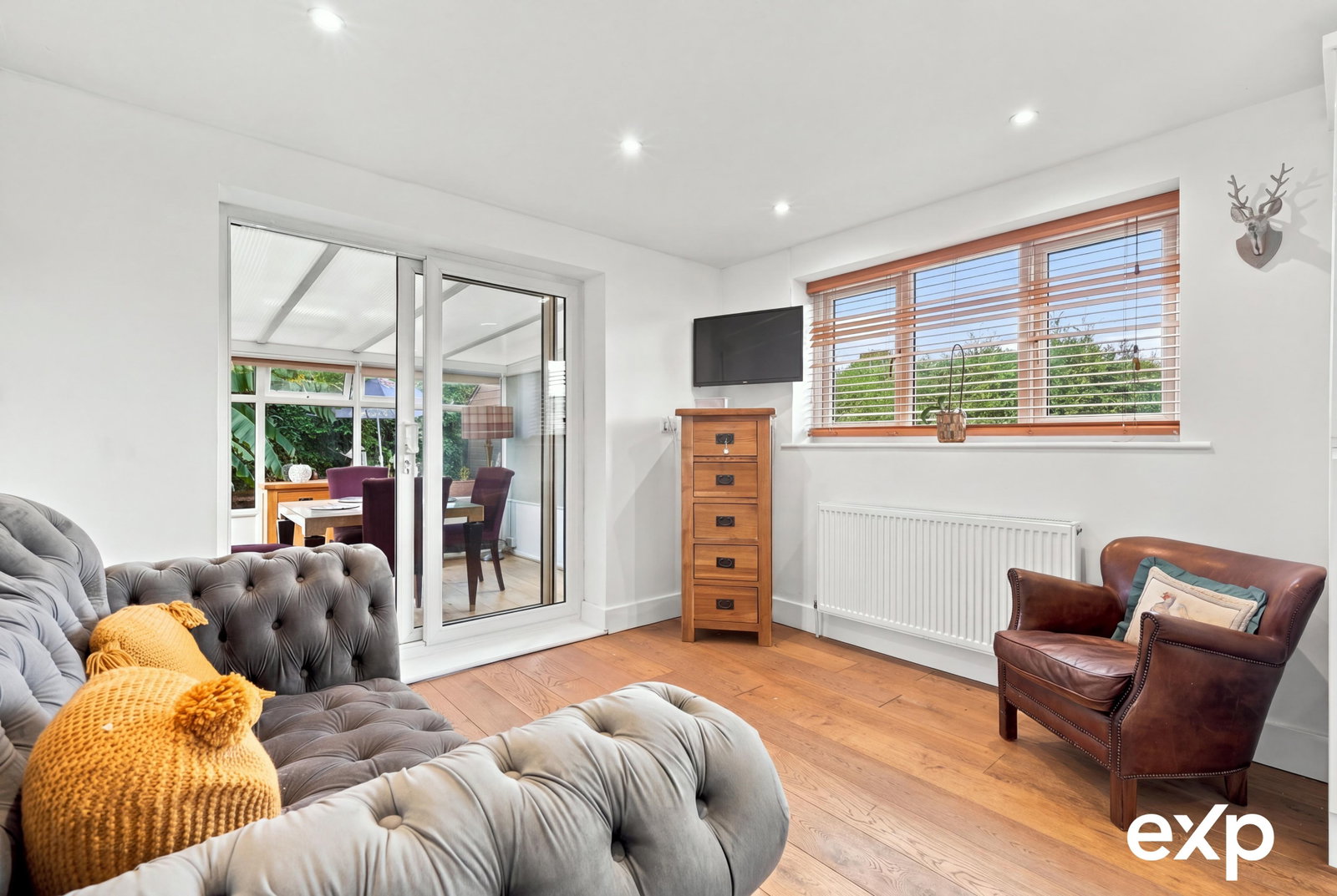 Terraced Bungalow for sale in Romney Marsh, King Street, Romney Marsh, TN29, 7713 m²