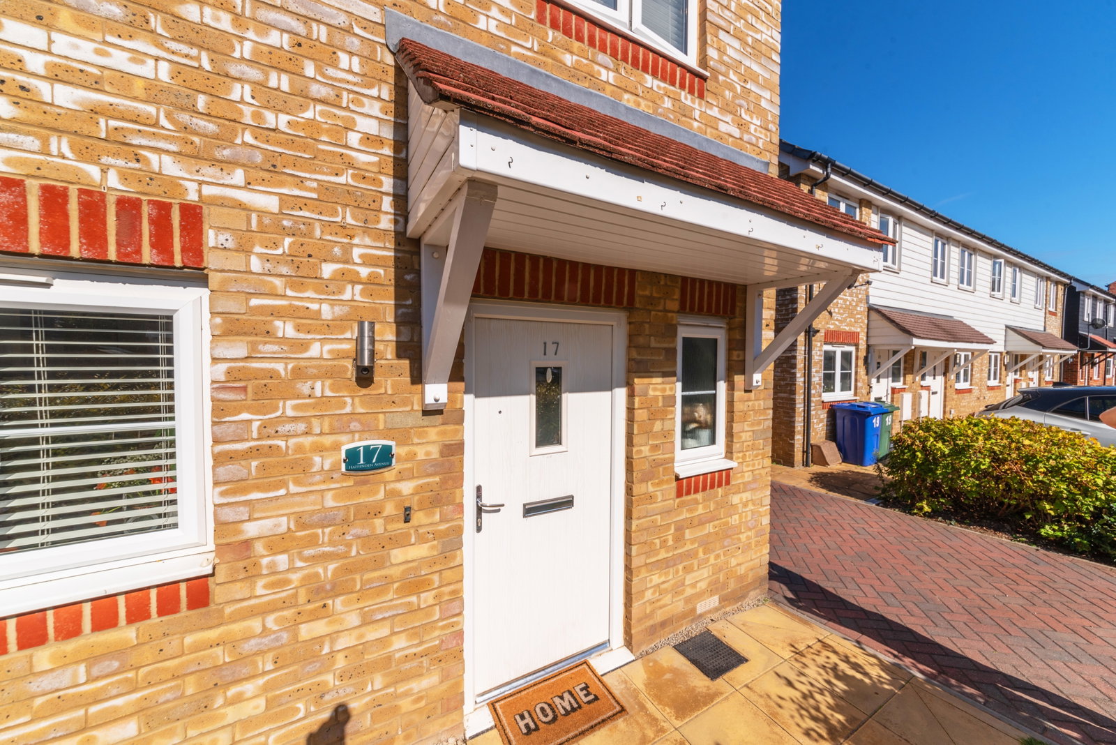Semi Detached House for sale in Sittingbourne, Haffenden Avenue, Sittingbourne, ME10 3FQ