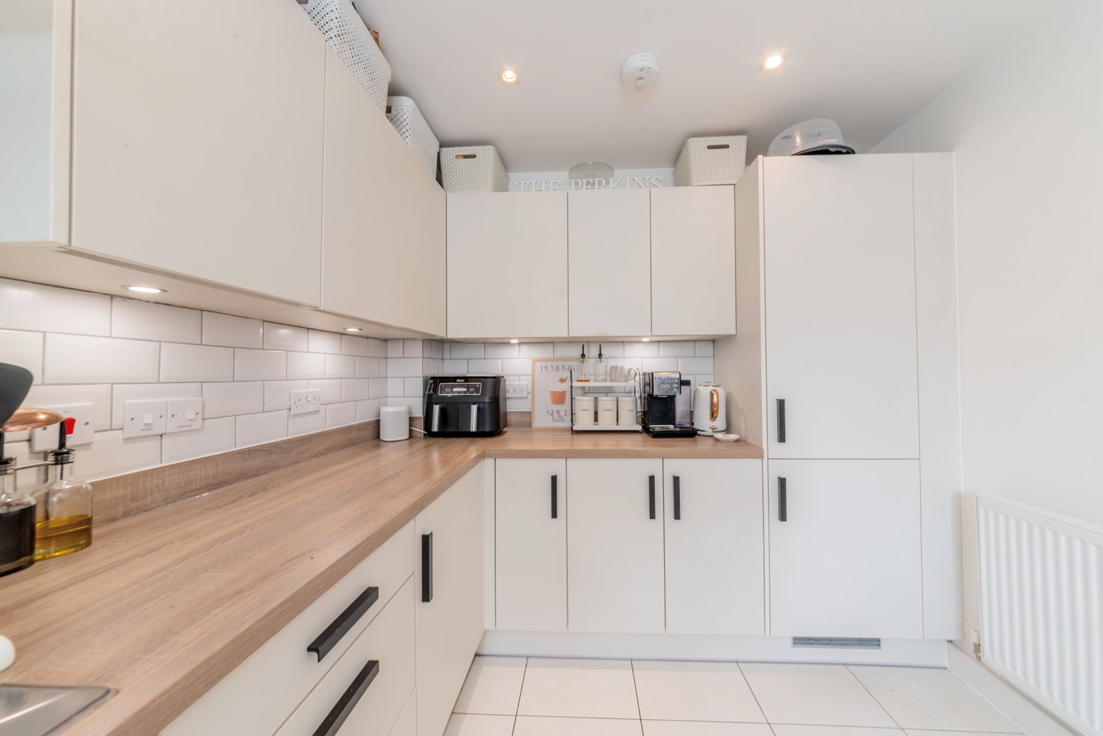 Semi Detached House for sale in Sittingbourne, Haffenden Avenue, Sittingbourne, ME10 3FQ