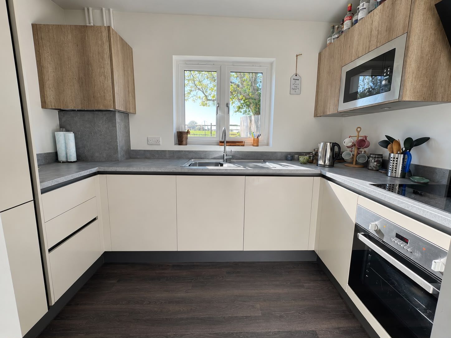 Duplex Flat for sale in Sheerness, Halfway Road, Sheerness, ME12 3AS