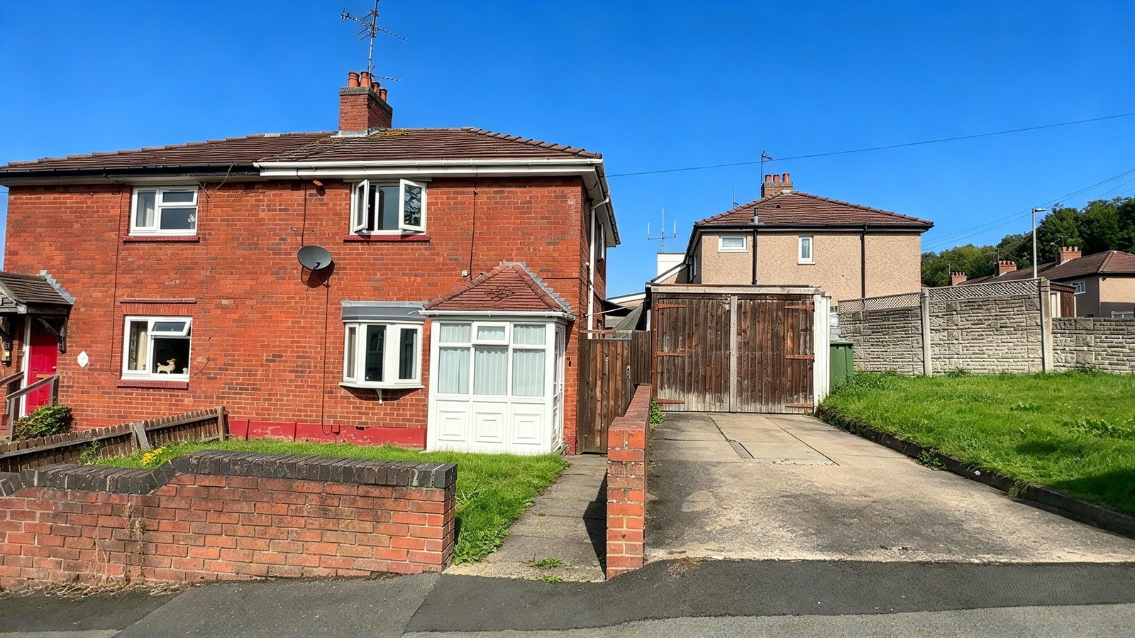 Semi Detached House for sale in Dudley, Gorse Road, Dudley, DY1 3LQ