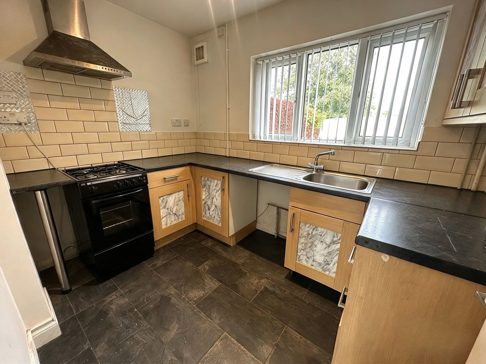 Semi Detached House for sale in Dudley, Gorse Road, Dudley, DY1 3LQ
