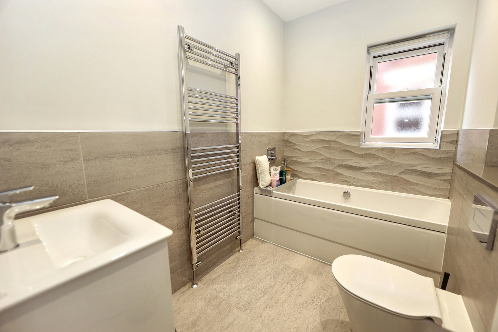 Semi Detached House for sale in Harwich, Harbourside, Harwich, CO12 3FQ