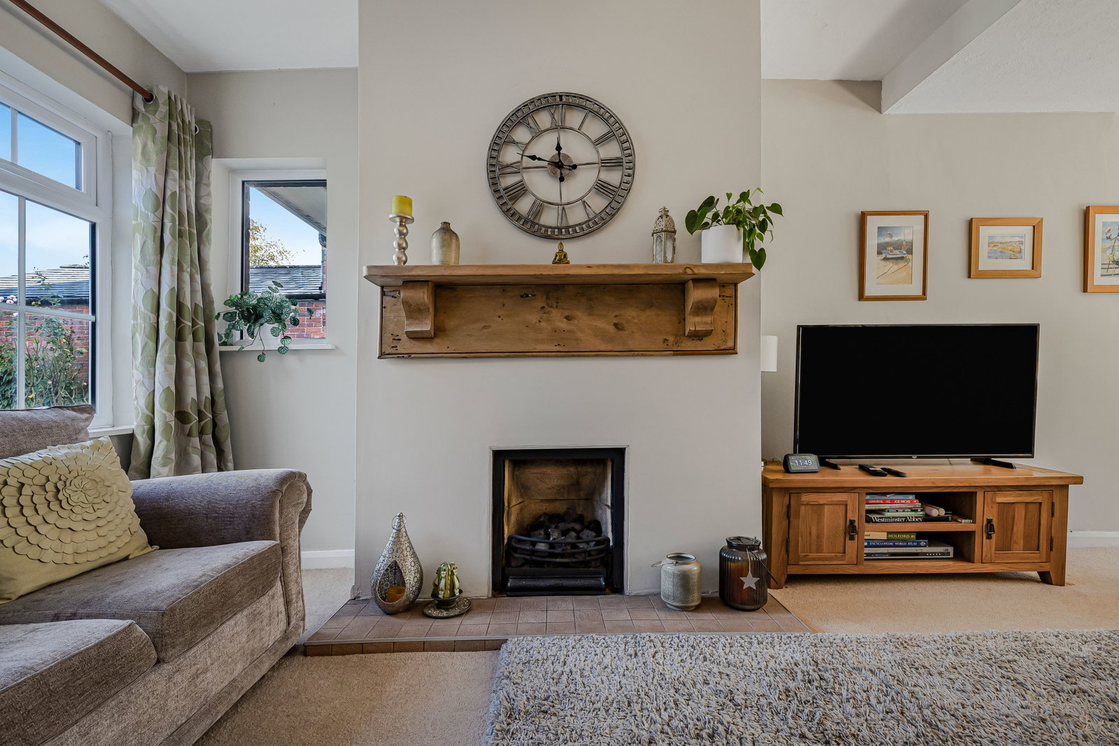 End Of Terrace House for sale in Kidderminster, Belbroughton Road, Blakedown, DY10 3JG, 1819 m²