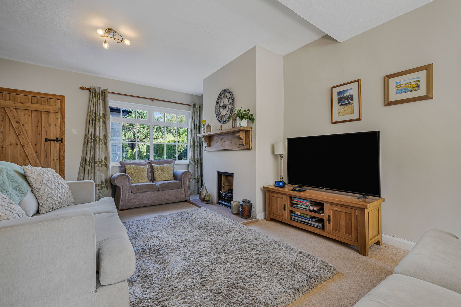 End Of Terrace House for sale in Kidderminster, Belbroughton Road, Blakedown, DY10 3JG, 1819 m²