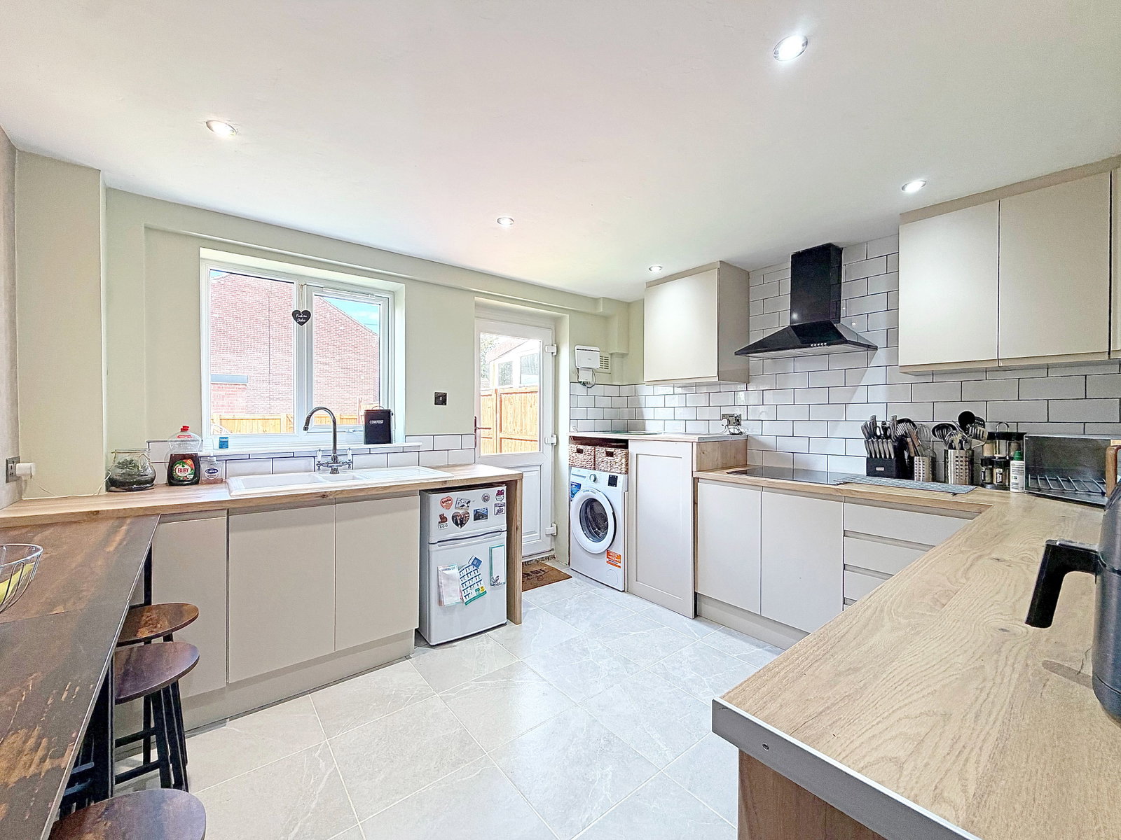 Terraced House for sale in Driffield, Thorndale Croft, Wetwang, Driffield, YO25 9XZ, 581 m²