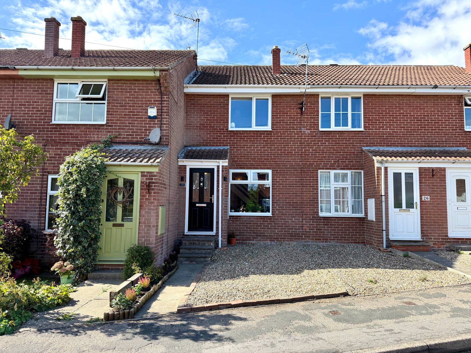 Terraced House for sale in Driffield, Thorndale Croft, Wetwang, Driffield, YO25 9XZ, 581 m²