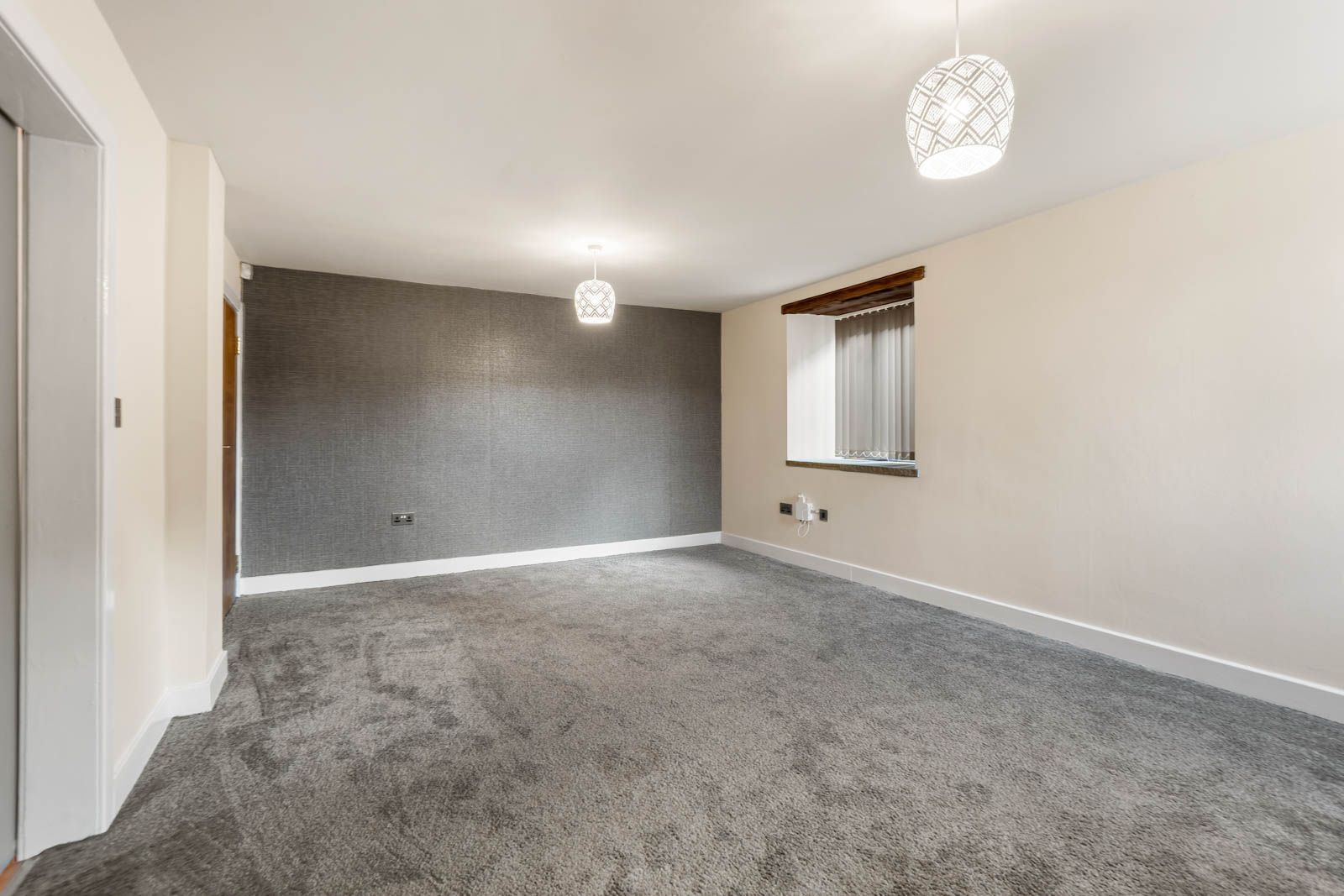 Link Detached House for sale in Bradford, Simon Fold, Wyke