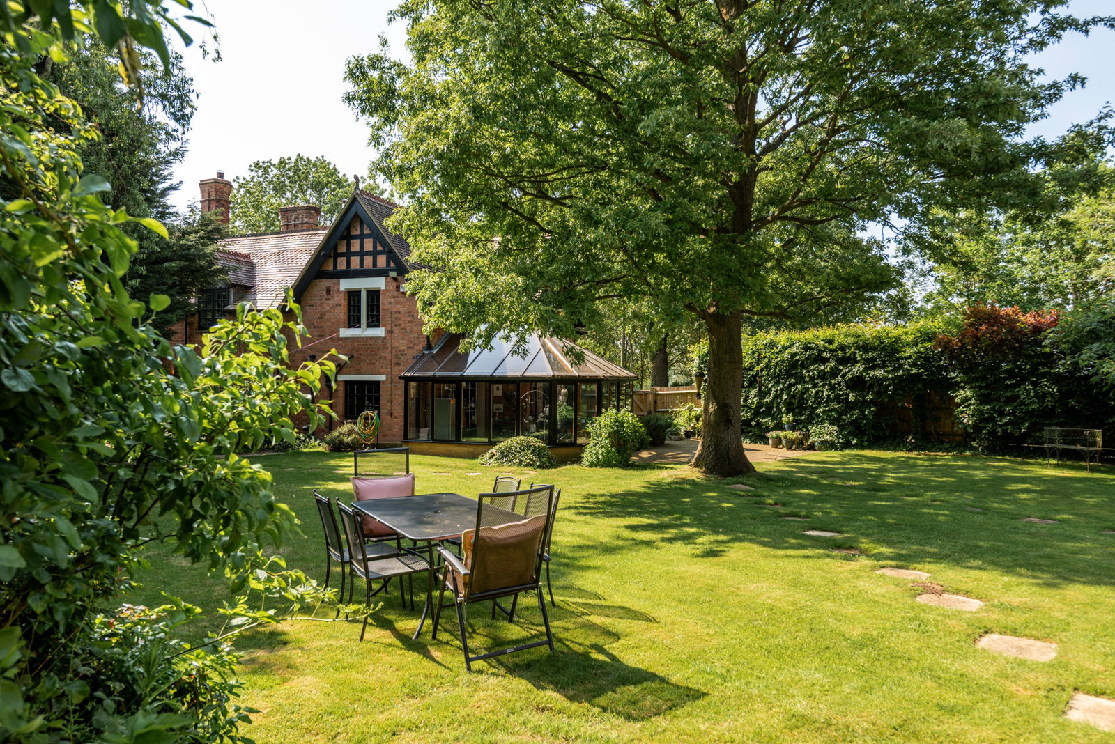 Detached House for sale in Northampton, Welford Road, Spratton, Northampton, NN6 8LA, 3538 m²