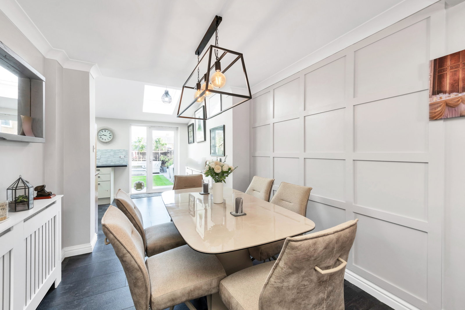 Semi Detached House for sale in Huntingdon, Ravenshoe, Godmanchester, Huntingdon, PE29 2DE, 1000 m²