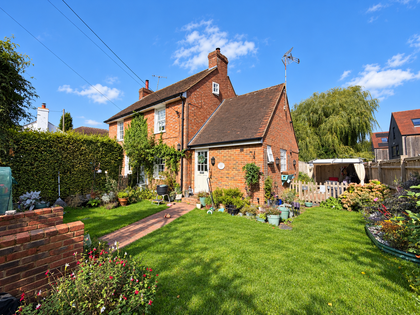 Semi Detached House for sale in Ashford, The Street, Appledore, Ashford, TN26 2BU