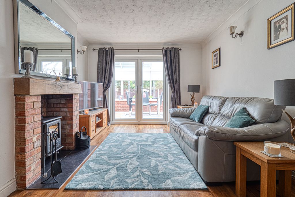 Bungalow for sale in Nottingham, Beech Court, Underwood, Nottingham, NG16 5ES