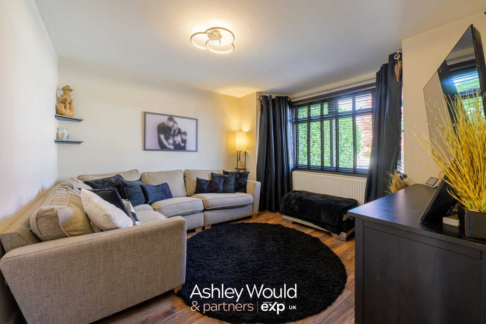Semi Detached House for sale in Oldbury, Bernard Road, Oldbury, B68 9AP