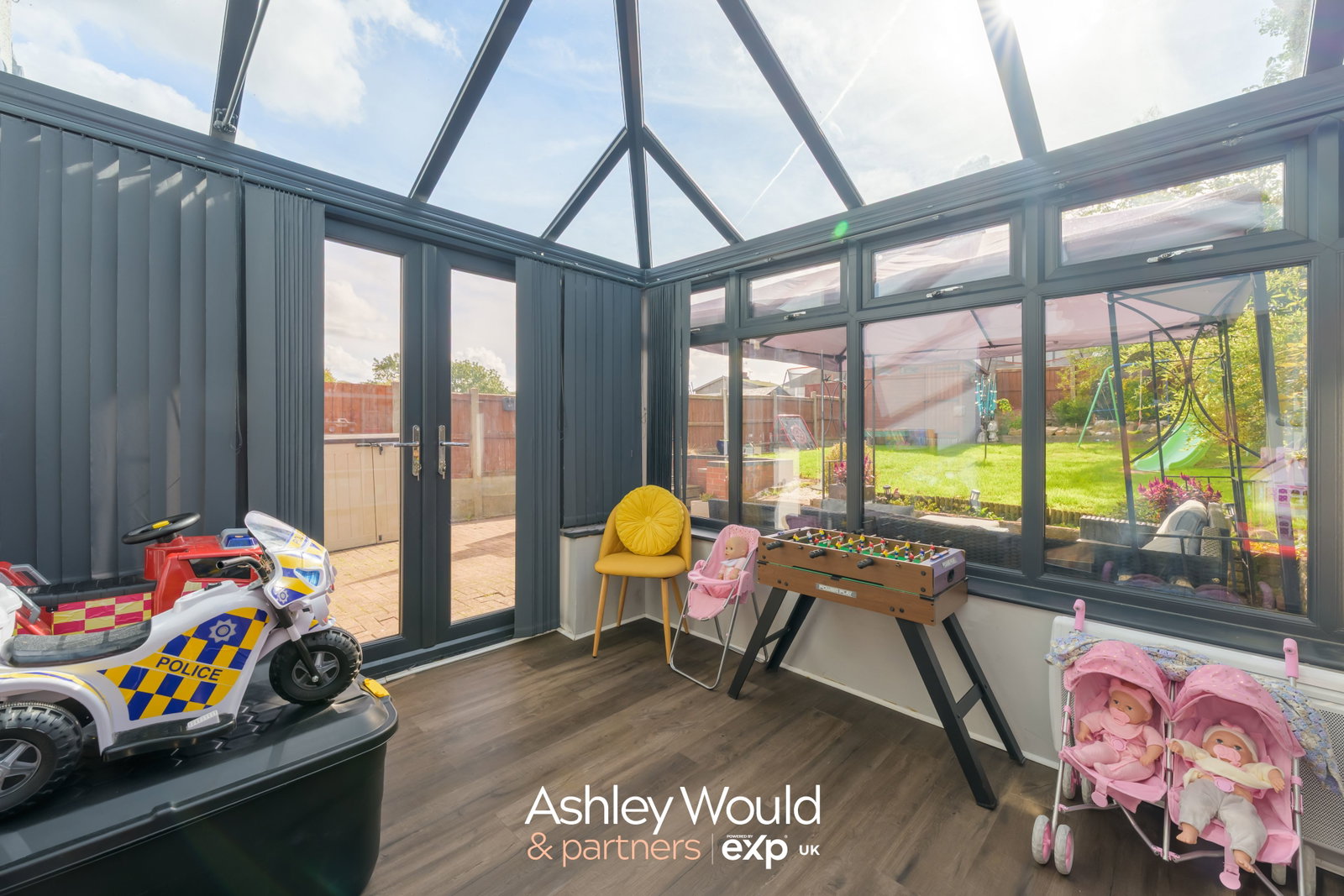 Semi Detached House for sale in Oldbury, Bernard Road, Oldbury, B68 9AP