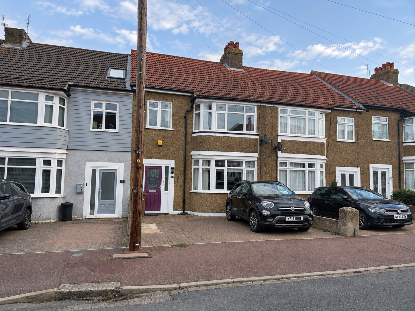 Terraced House for sale in Chatham, Spacious Home In Darland With No Onward Chain - Hunters Way West