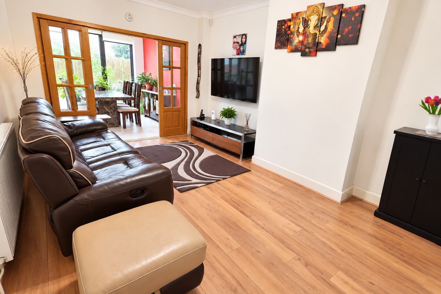 Semi Detached House for sale in Orpington, Gleeson Drive, Orpington, BR6 9LJ, 1797 m²