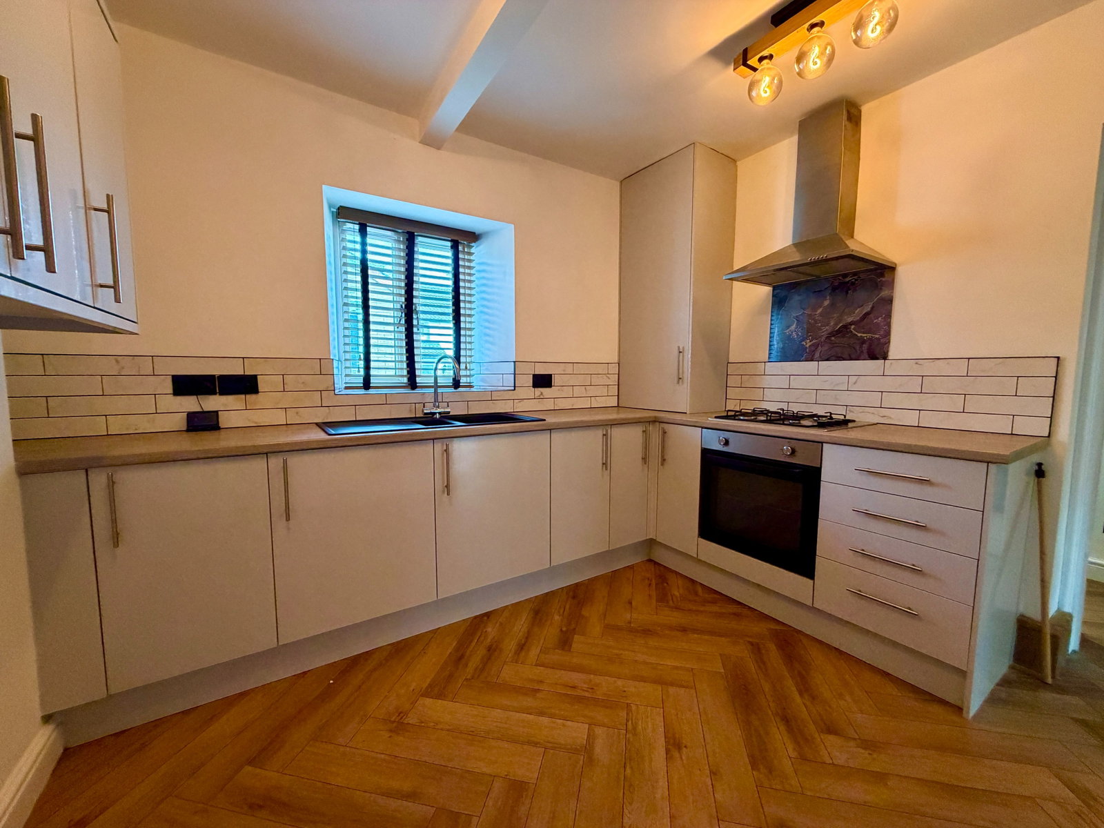 Semi Detached House for sale in Treharris, High Street, Nelson, Treharris, CF46 6EU