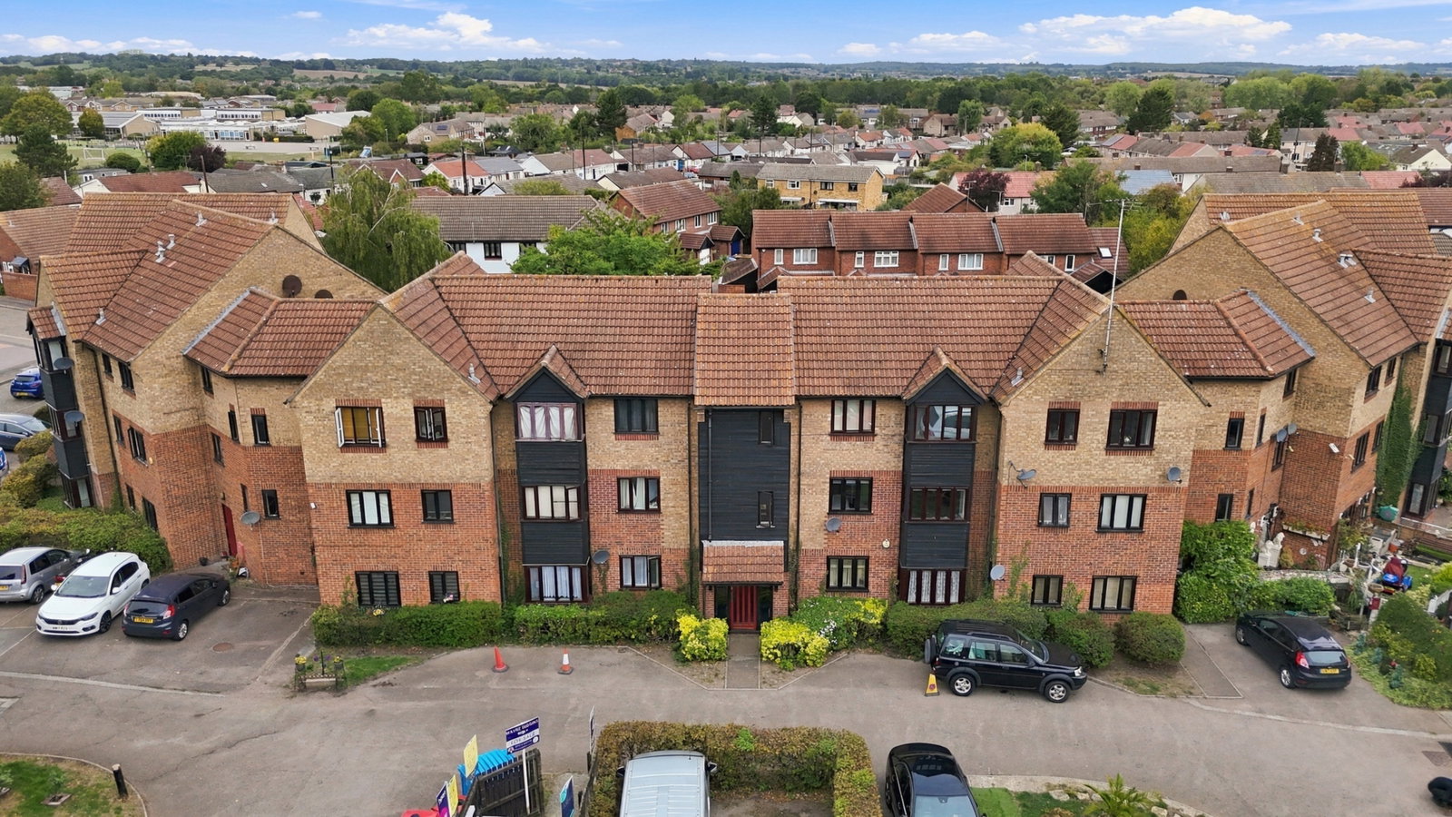 Flat for sale in Basildon, Copperfields, Basildon, SS15 5RS, 427 m²