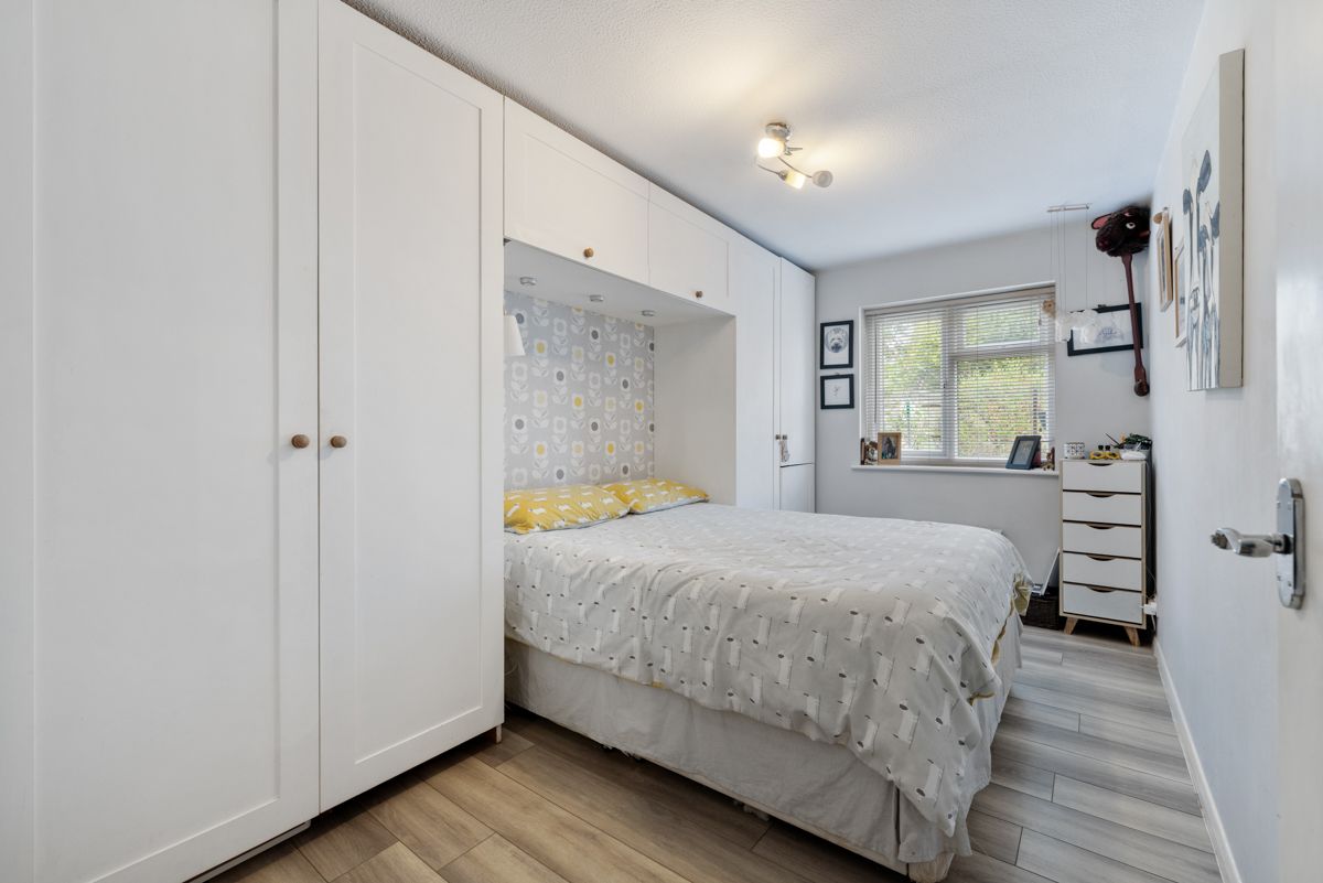 Maisonette for sale in Haslemere, Lion Mead, Haslemere, GU27 1LF
