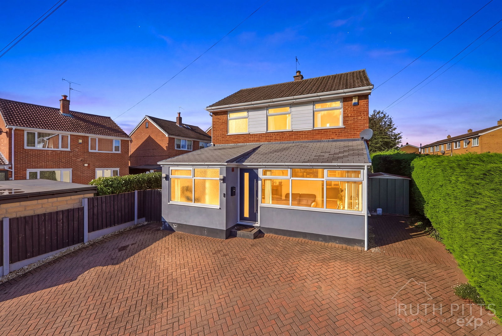 Detached House for sale in Pontefract, Springvale Road, South Kirkby, WF9