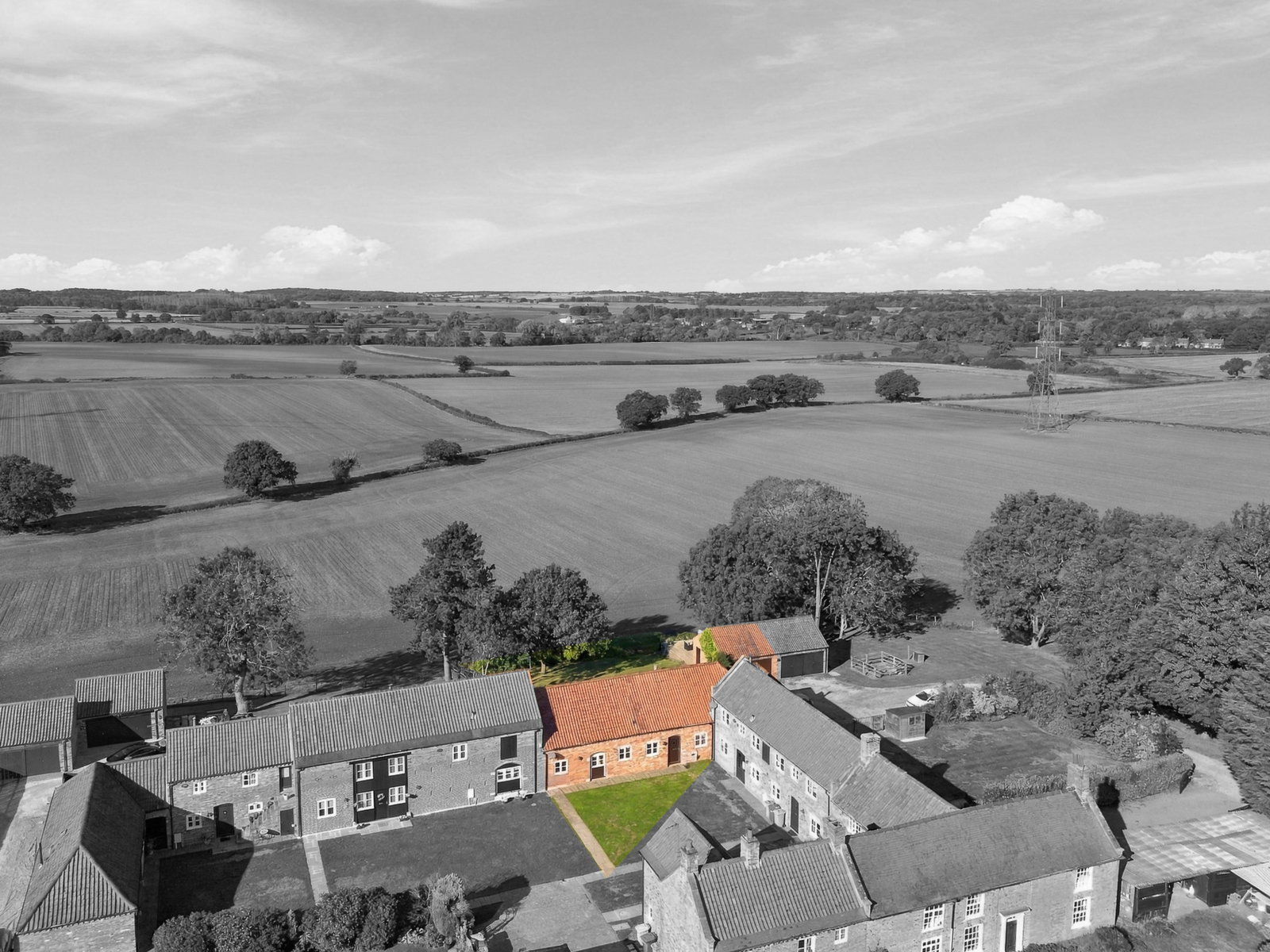 Barn Conversion for sale in Newark, , Newark, NG23 6LG, 2110 m²