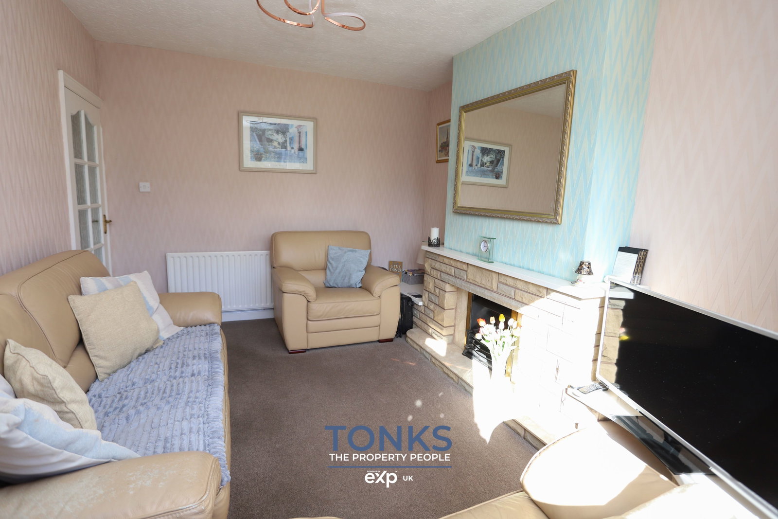 Semi Detached House for sale in Birmingham, Worlds End Avenue, Quinton, Birmingham, B32 1JE