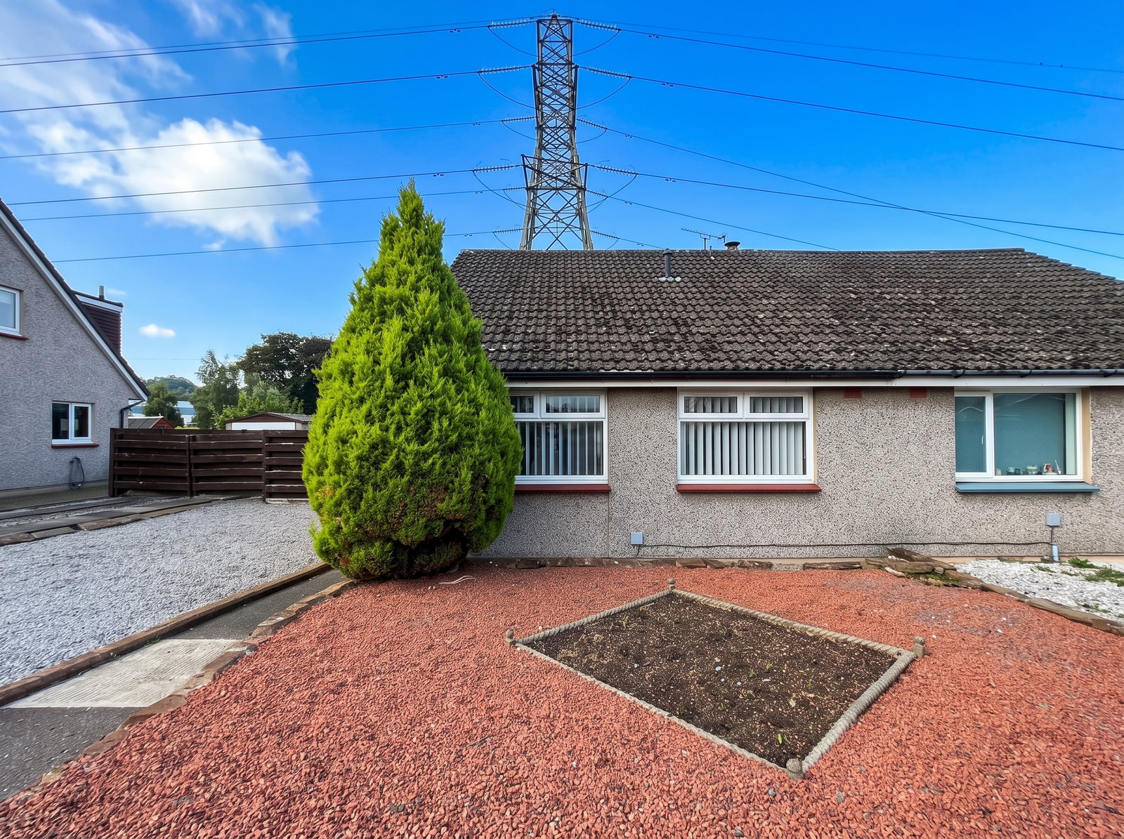 Semi Detached Bungalow for sale in Dumfries, Barnton Road, Dumfries, DG1 4HN