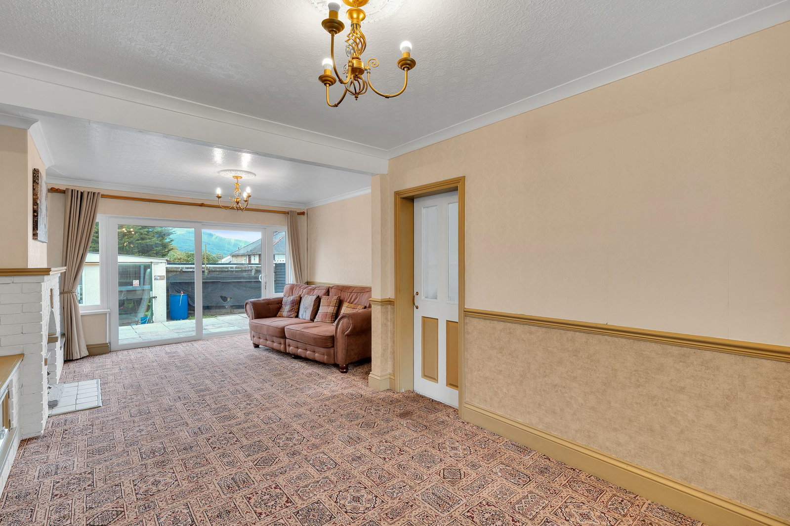 Semi Detached House for sale in Pontypool, Folly View , Penygarn, Pontypool