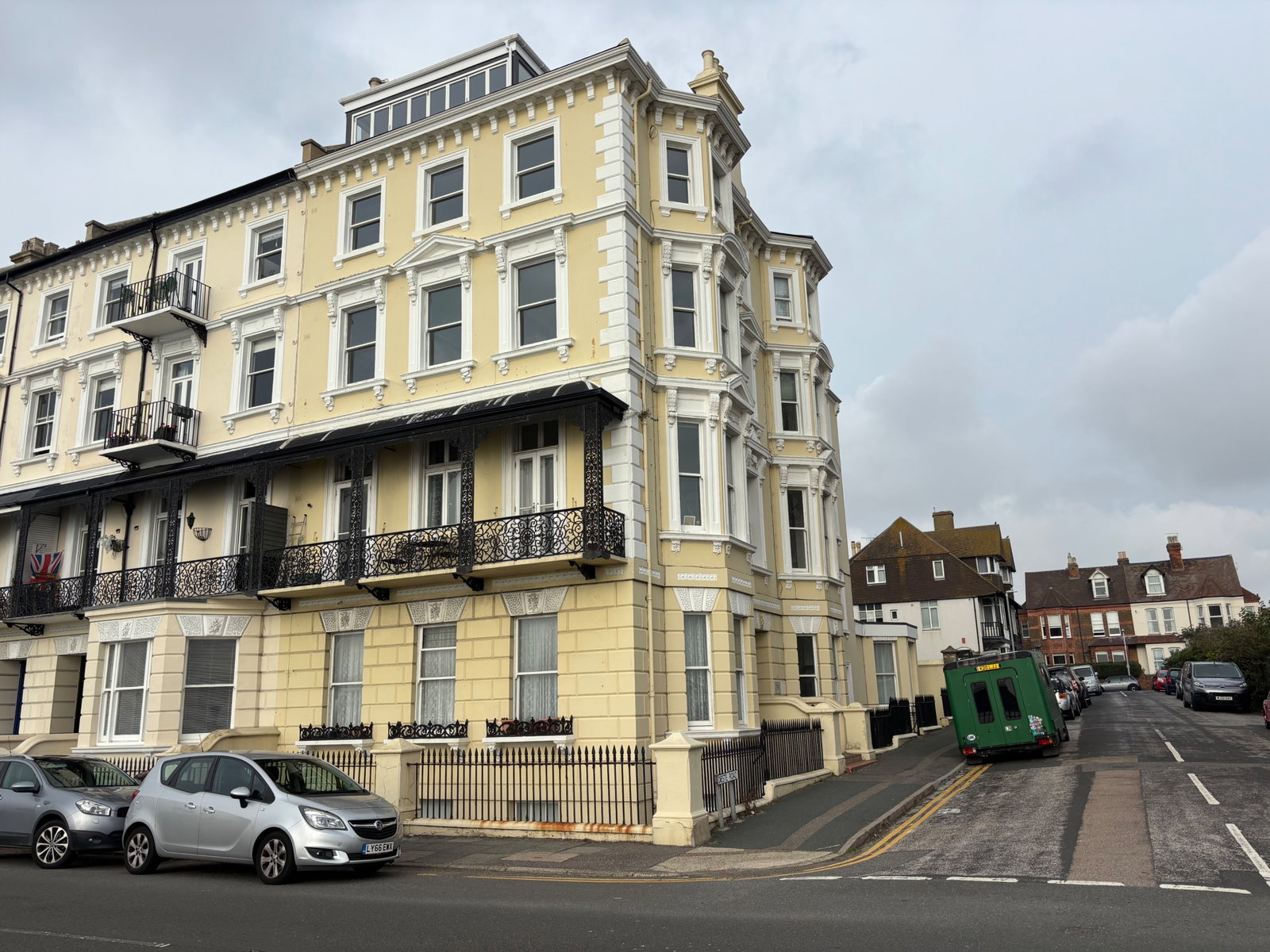 Flat for sale in Ramsgate, Victoria Parade, Ramsgate, CT11 8DE