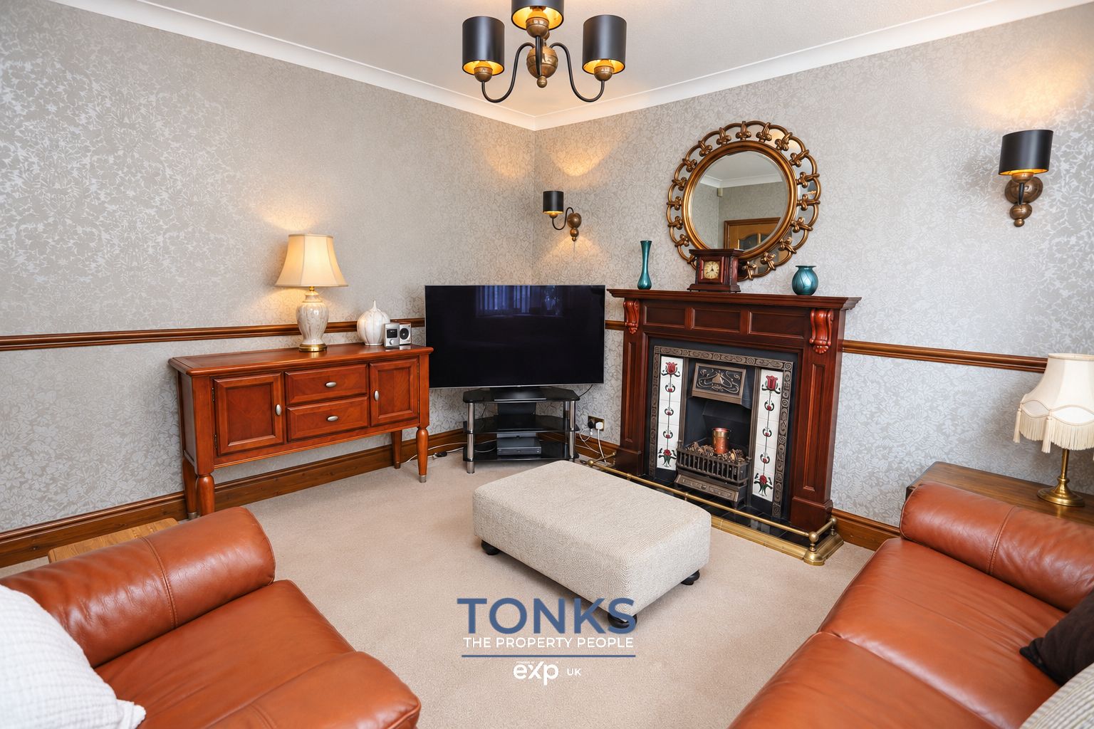 Detached House for sale in Tipton, Wrens Avenue, Tipton, DY4 8AF