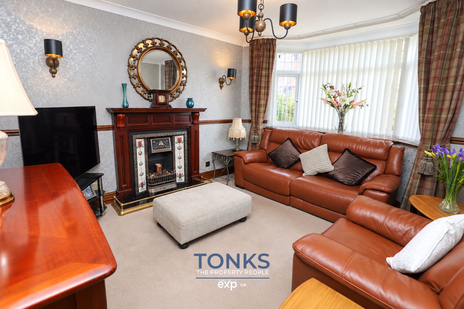 Detached House for sale in Tipton, Wrens Avenue, Tipton, DY4 8AF