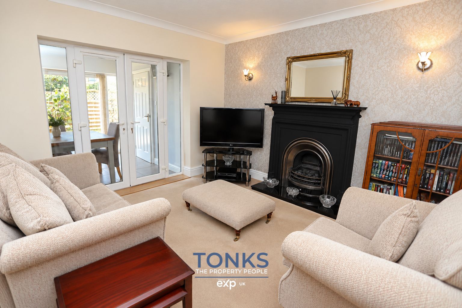 Detached House for sale in Tipton, Wrens Avenue, Tipton, DY4 8AF