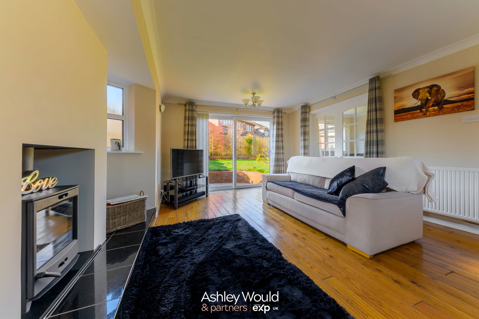 Detached House for sale in Kidderminster, Yellowhammer Court, Kidderminster, DY10 4RR