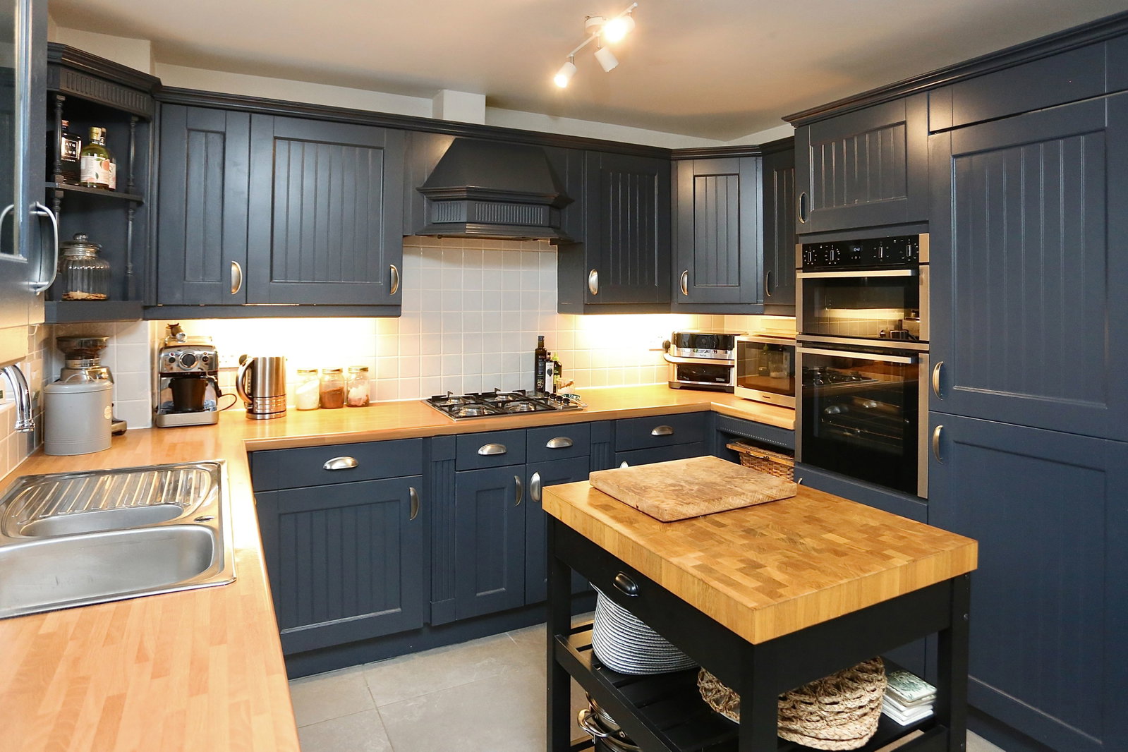 Terraced House for sale in Abergavenny, 4 Bay Tree Lane, Abergavenny, Monmouthshire, NP7 5JW