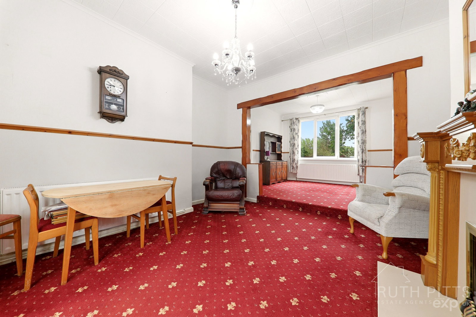 Terraced House for sale in Pontefract, Broad Lane, South Elmsall, WF9