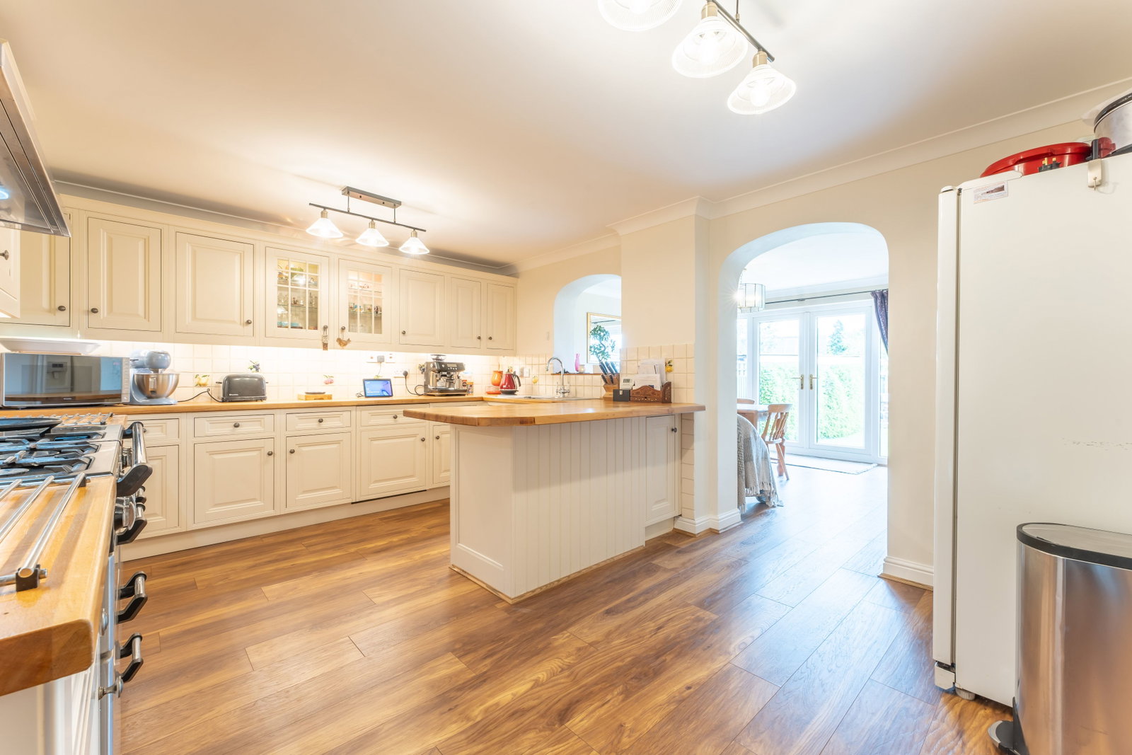 Detached House for sale in York, Keble Park North, Bishopthorpe, York, YO23 2SX, 1130 m²