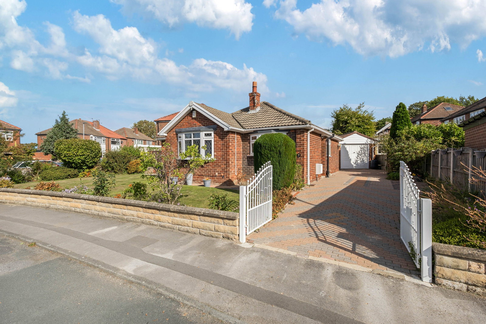Detached House for sale in Wakefield, Kingsley Avenue, Crofton, Wakefield, WF4 1RN, 732 m²