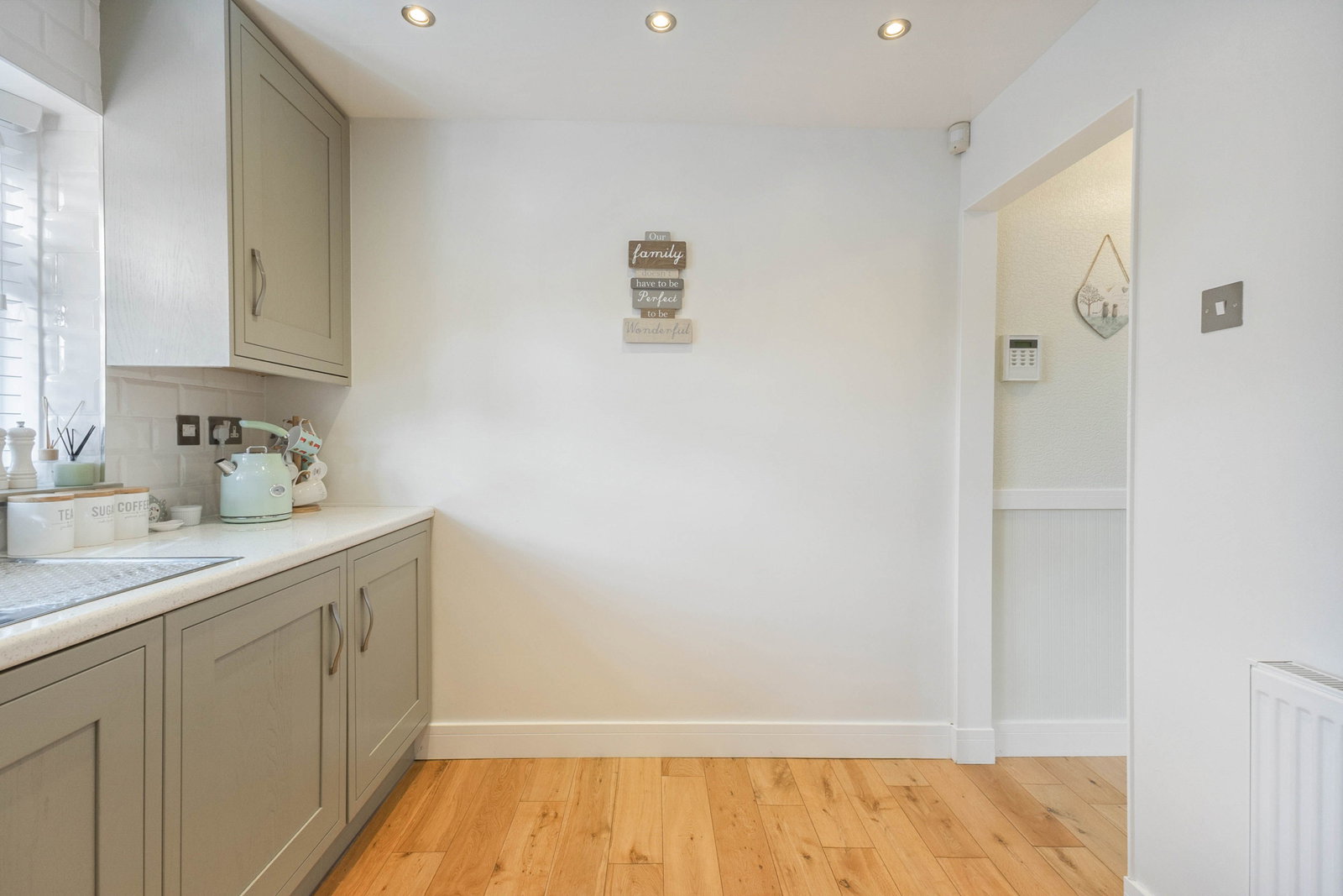 Detached House for sale in Wakefield, Kingsley Avenue, Crofton, Wakefield, WF4 1RN, 732 m²