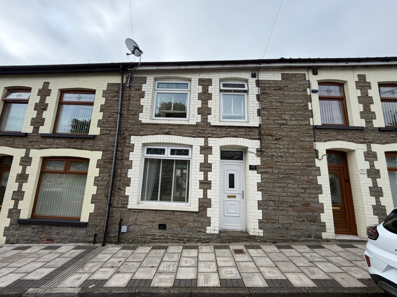 Terraced House for sale in Bargoed, Moorland Road, Bargoed, CF81 8UJ