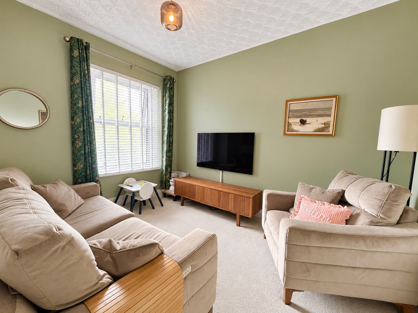 Terraced House for sale in Llanelli, Cwm Terrace, Llanelli, SA15 4EU